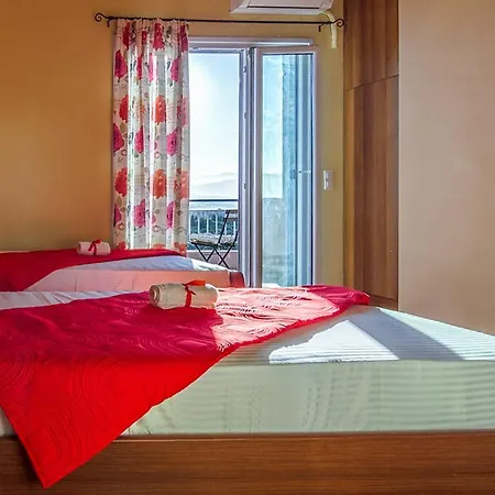 Nikoleta Hotell 3*